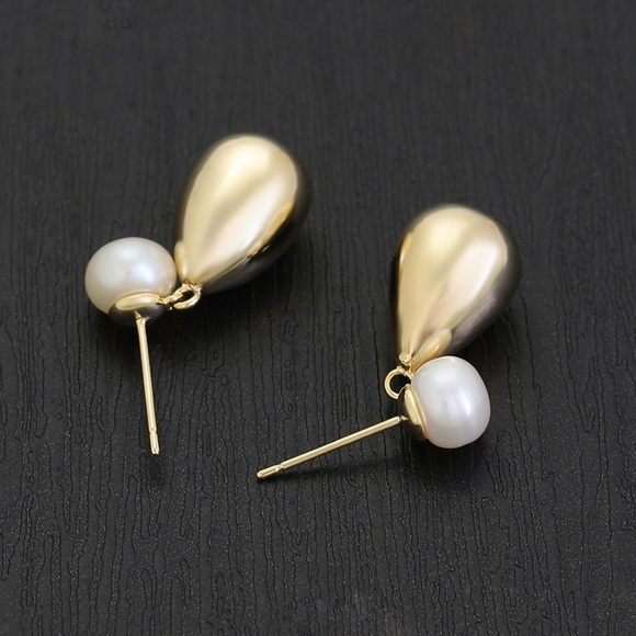 Tear Drop Pearl Earrings  925 Sterling Silver Mallorca Pearl 14k Gold Plated - Picture 3 of 10